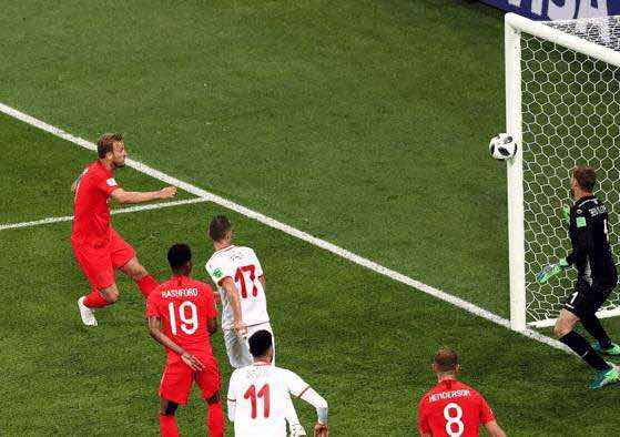 叔叔，你不能这样踢！