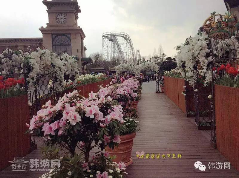 闺蜜两个去超市买零食吃,闺蜜两人闯天下