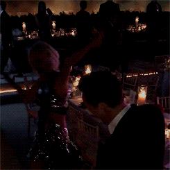 love story霉霉和抖森 (霉霉和抖森去英国穿的黄色连衣裙)