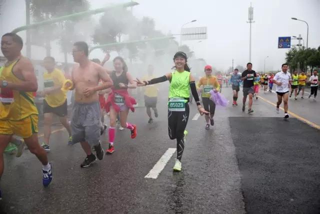 天热跑步中暑怎么回事,大热天跑步怎么防止中暑