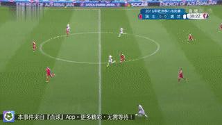 贝尔和c罗两翼齐飞又高又快,贝尔c罗本泽马踢飞点球