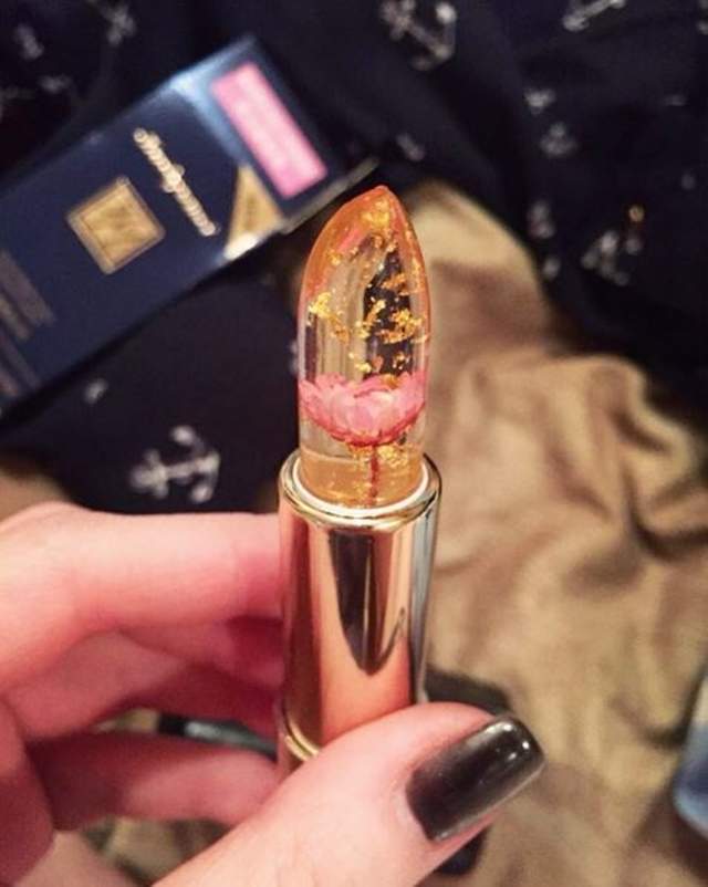 网络爆*K红**ailijumei果冻口红,这朵花就是点睛之笔!