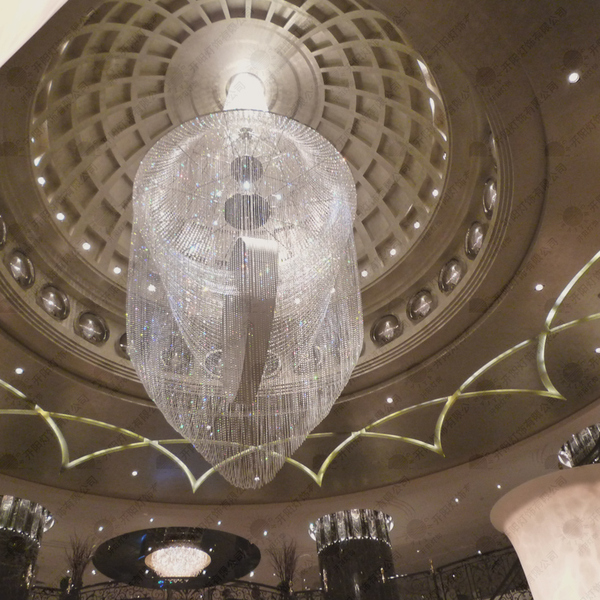 欧式客厅吊灯,客厅欧式吊灯配什么窗帘好看