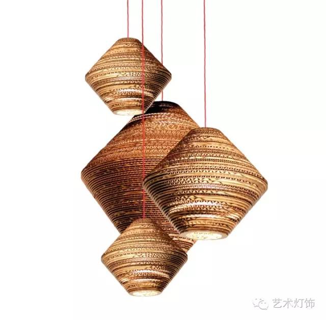 瓦楞纸灯饰手工教程,瓦楞纸灯饰包装