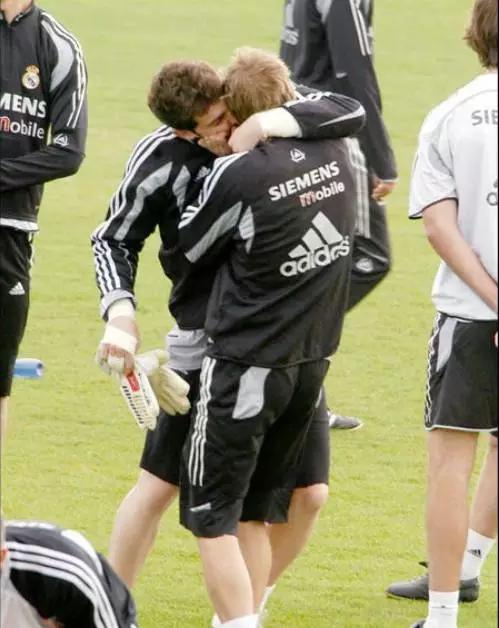 懂球女王哈登16助攻,懂球帝欧洲杯24强巡礼