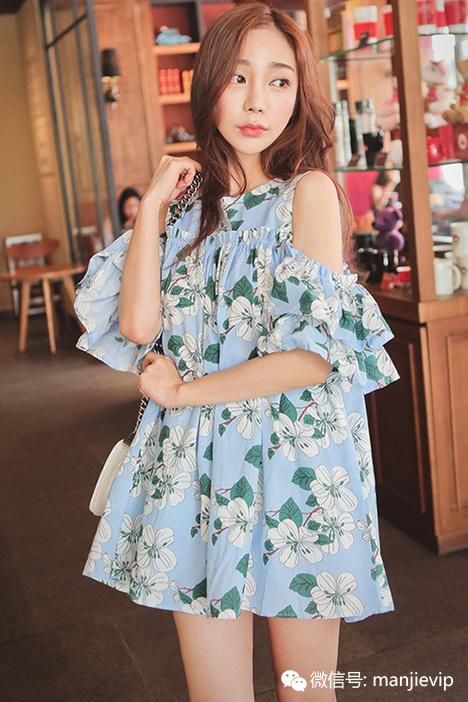 高端清爽碎花连衣裙,夏天不可缺少的碎花连衣裙