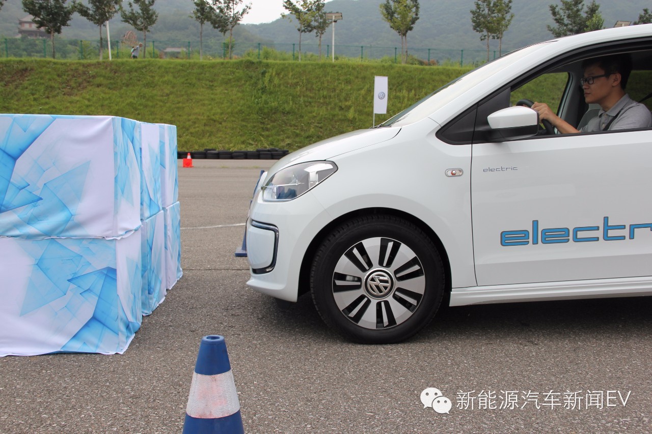 杜绝疲劳驾驶汽车,试驾大众e-up