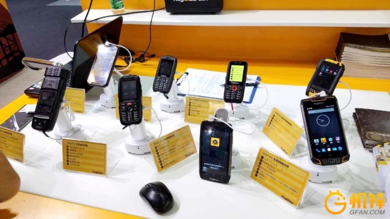 ruggear朗界三防手机,朗界携三防手机亮相