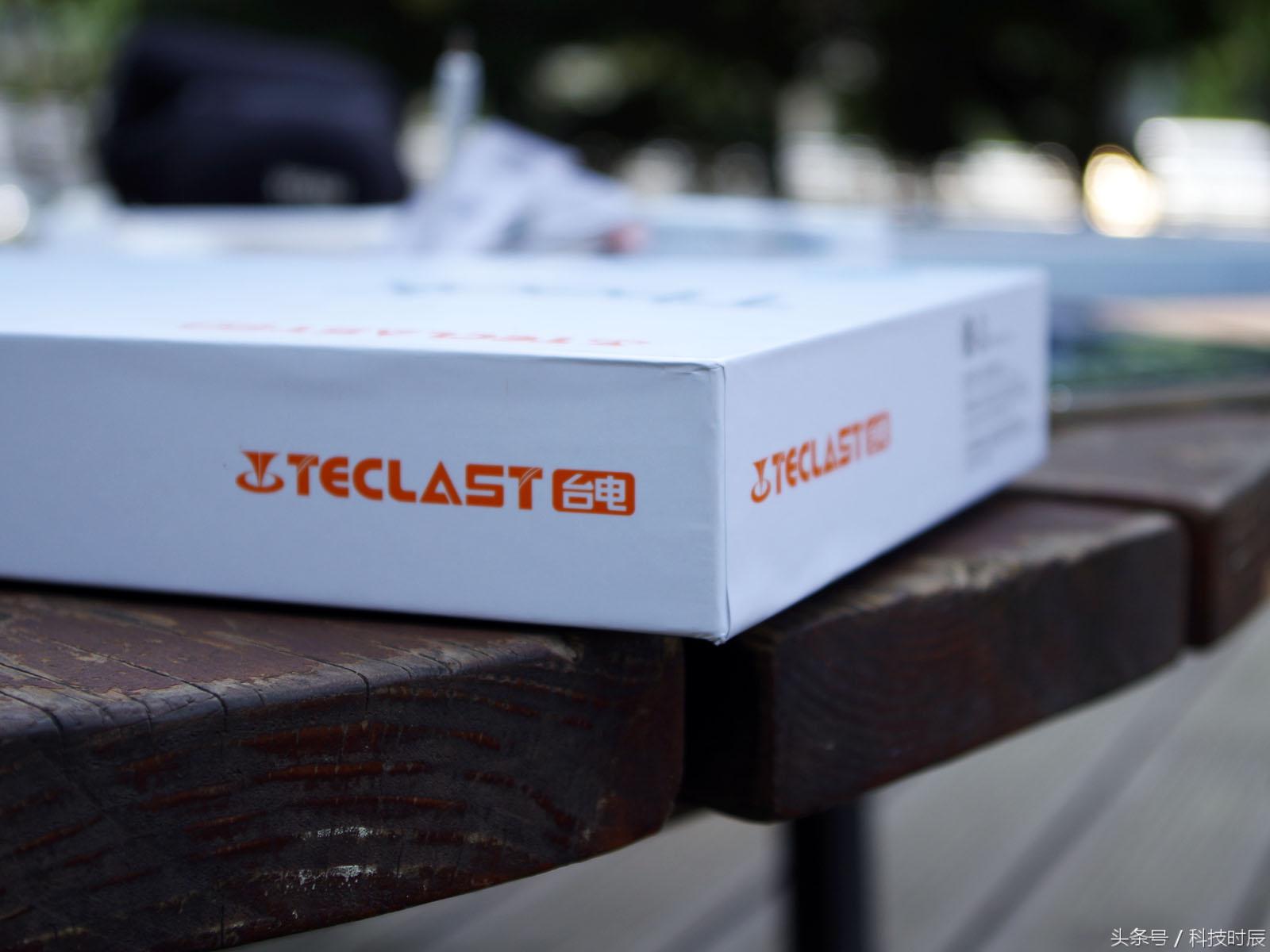 10.4寸二合一平板电脑推荐,台电tbook10平板测评