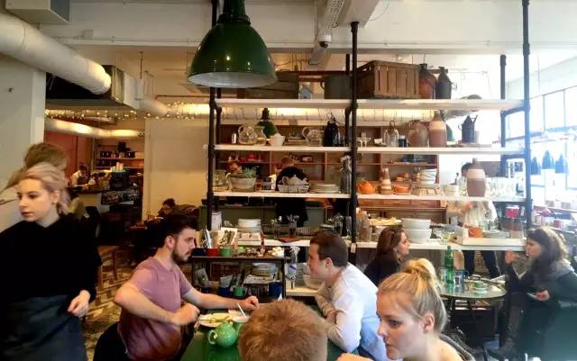 英镑贬值得好快,英镑贬值我们该如何应对