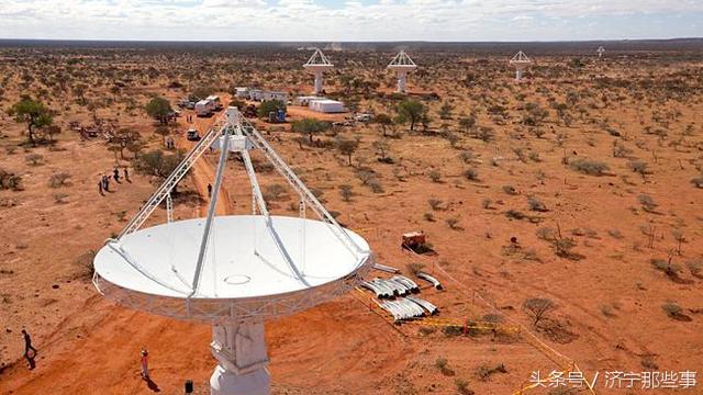 世界上的射电望远镜,世界上第1款望远镜