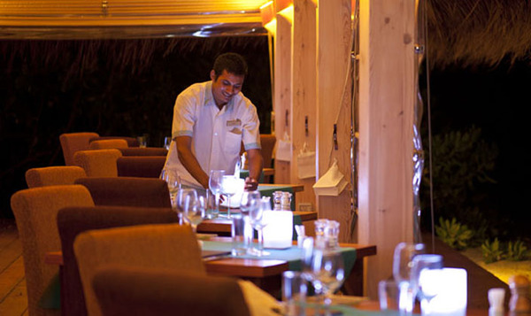 美佳航空的飞机,马代库拉玛蒂kuramathi价格