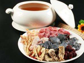 男性不育食疗该吃些什么,男性不育症吃什么食物