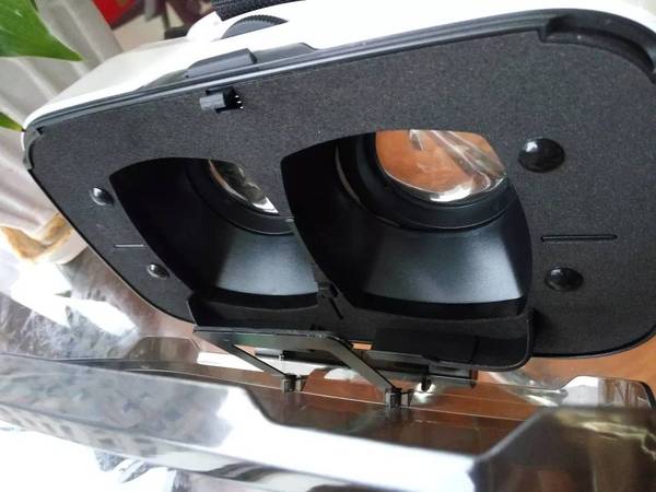 vr上下和左右哪个好,小宅z4和xbox哪个值得入手