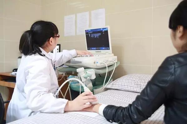 中心医院大动脉炎病例入选国家风湿病数据中心研究，全国仅16家