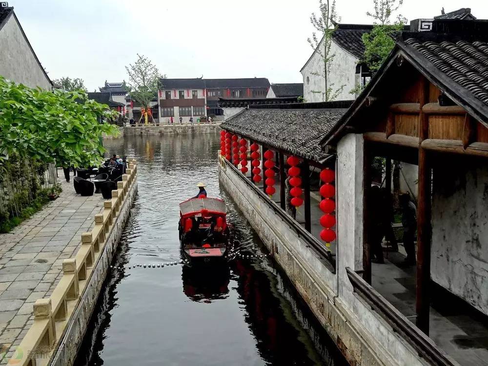 无锡属于贫穷吗,无锡算是小城市吗