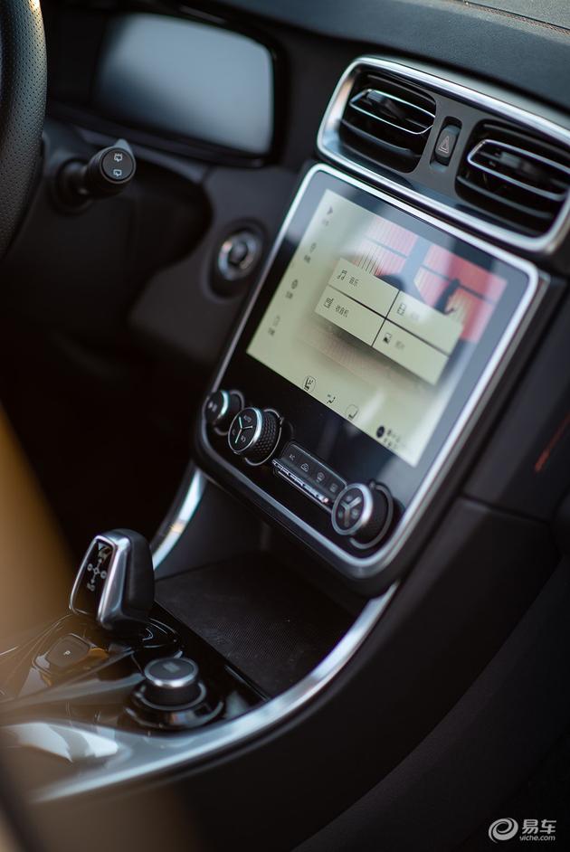 如何拍车跑山路拍出高级感,怎样拍车景好看