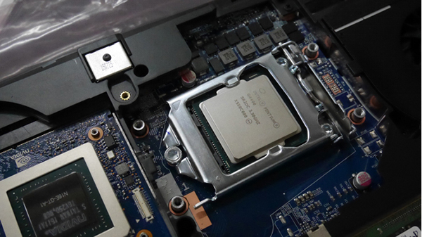 炫龙笔记本显卡驱动怎么更新,炫龙游戏本拆机