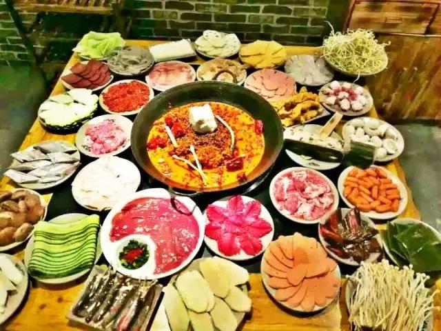 正宗的重庆火锅打折飞的来敲门,还不赶紧签收!