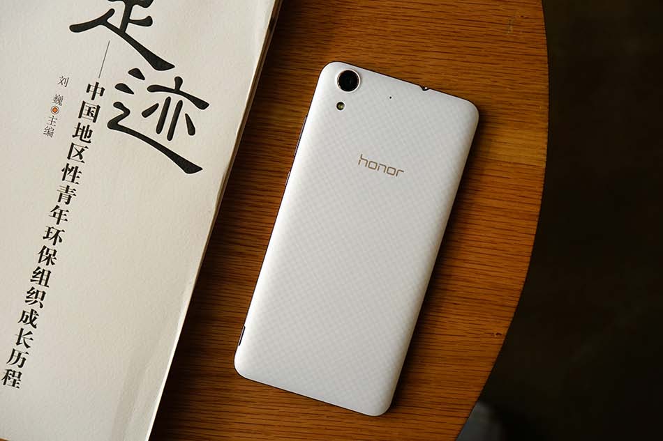 荣耀畅玩5a有什么颜色,荣耀畅玩5a好不好