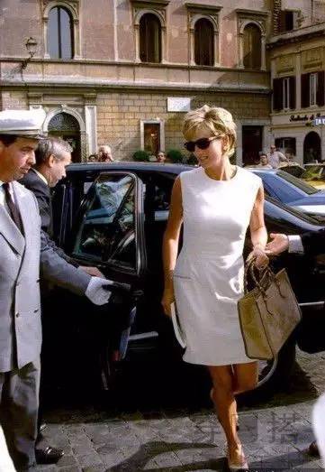 gucci古驰发展历程,古驰gucci来历