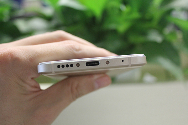 蓝魔r10评测,蓝魔r10图片