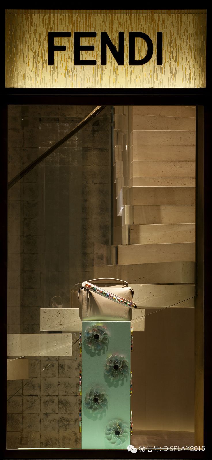 FENDI橱窗||春风十里不如你