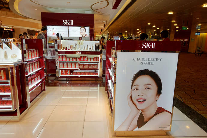 新加坡樟宜机场百万富翁,你和百万富翁的距离