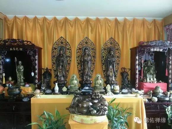 观音菩萨佛像正确供法,菩萨圣像怎么摆放