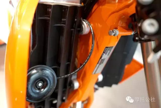 ktm450exc越野版,ktm450sx-f与450exc区别