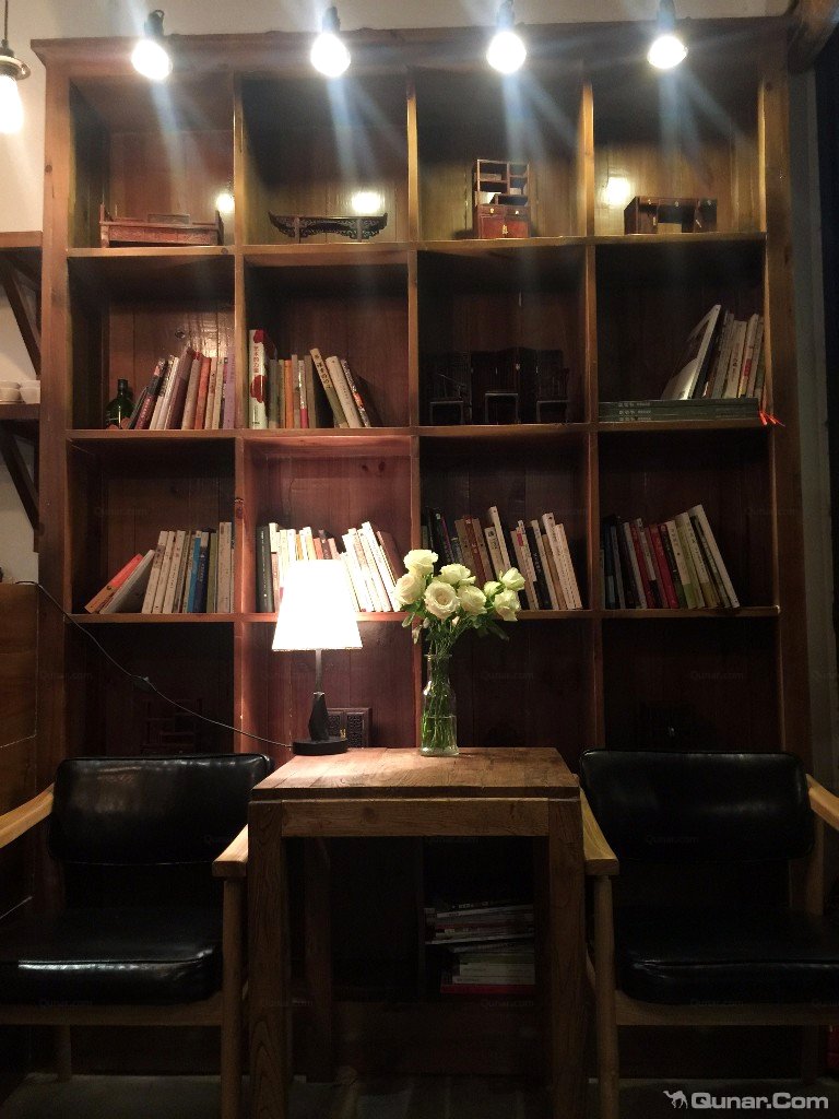 大理无花果好去处,大理路边大叶无花果