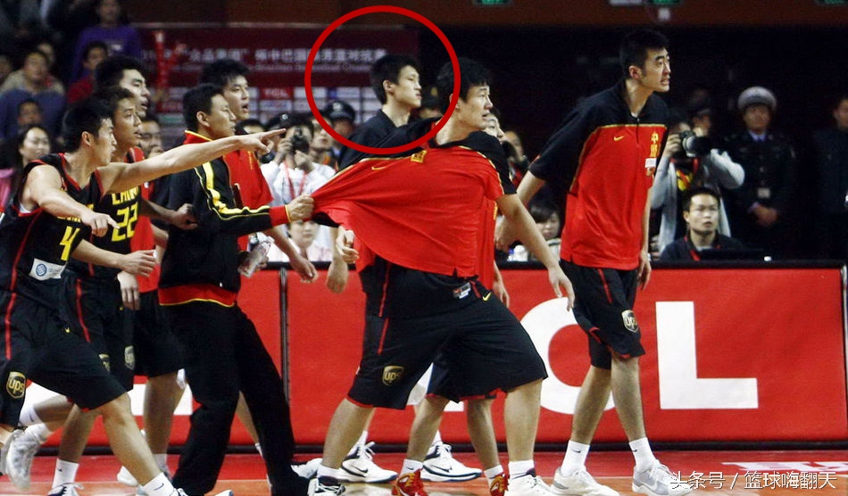 中国男篮队长周鹏真实水平,中国男篮周鹏最新消息