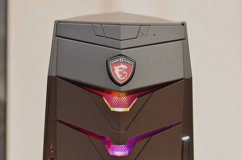 看,有光!异形般的电脑如是说