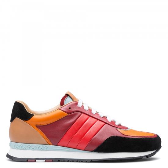 时装秀超模大表姐刘雯气质不一般,最新大表姐刘雯穿搭鞋子