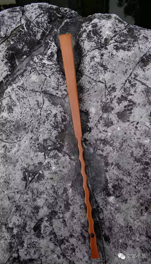 桃花坞里桃花扇--记苏扇制扇大师徐家东