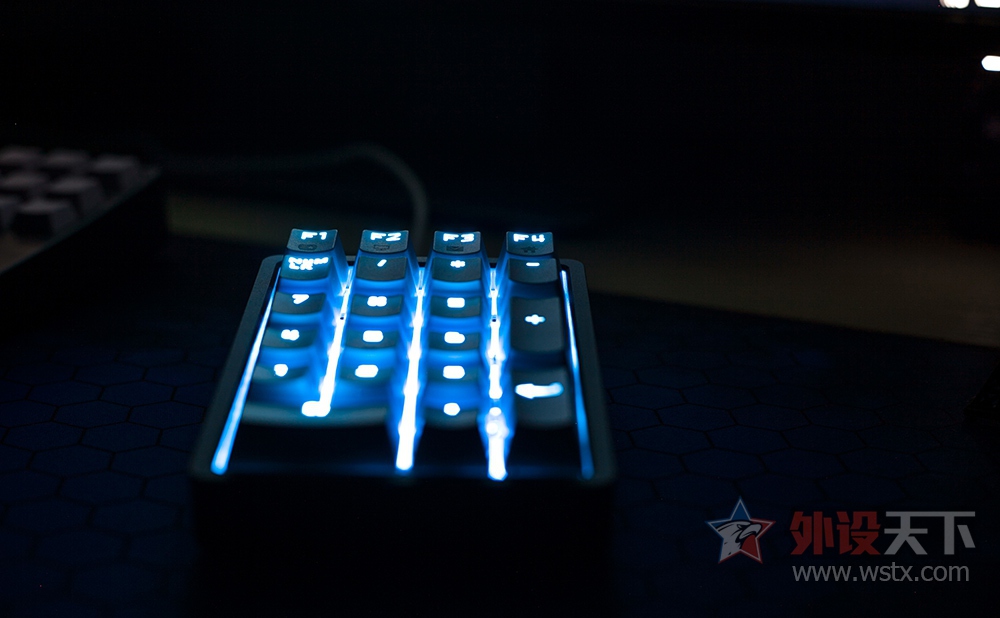 豪物图赏壕好玩，壕过瘾。aboStudioGACnum数字外壳分享