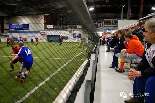 孩子踢球不积极怎么办,如何破除孩子踢球的心理障碍