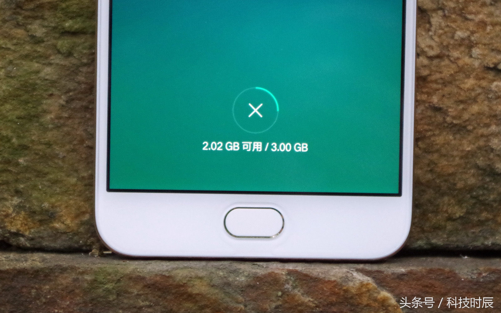 正面指纹解锁的千元机,oppo手机新款a59什么时候上市