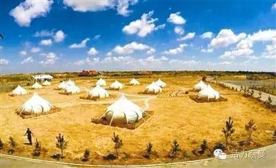 今日奈曼综合新闻《百对新人情定金沙》《抢抓好机遇探讨新思路共谋新发展》《奈曼斯布呼勒敖包文化节吸引万余人》等