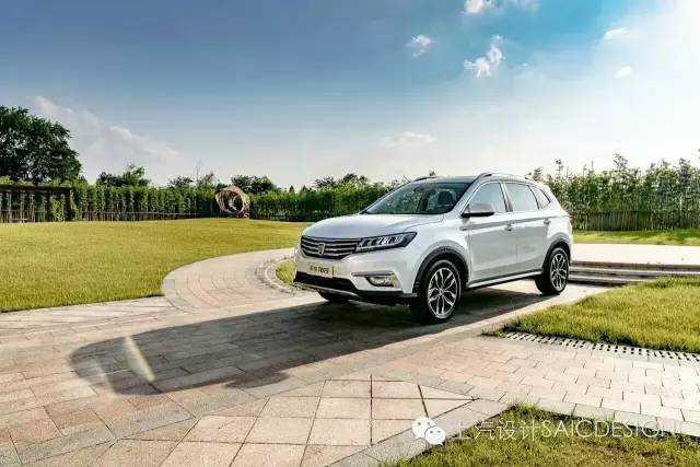 荣威2016rx5互联网自动版,荣威全新rx5模型