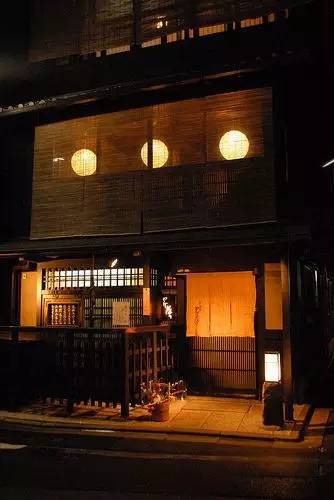 精品|怎么就让游客非买不可，看渗入骨髓的日本抹茶文化