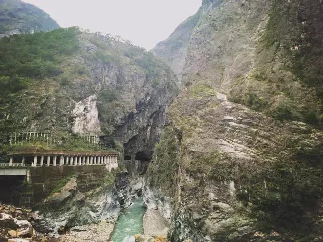 台湾寻找理想生活,台湾青年的小确幸