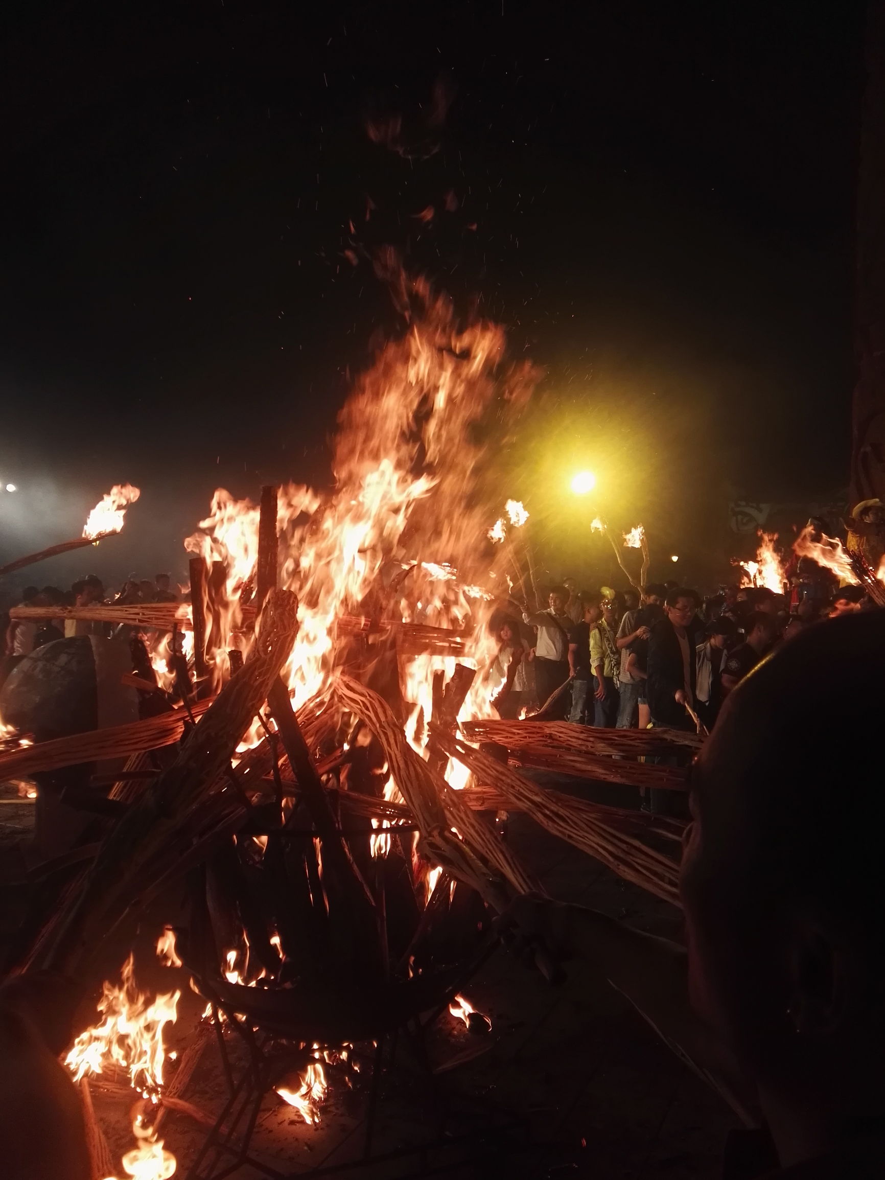 最正宗的火把节,火把节浓浓韵味的民族风情