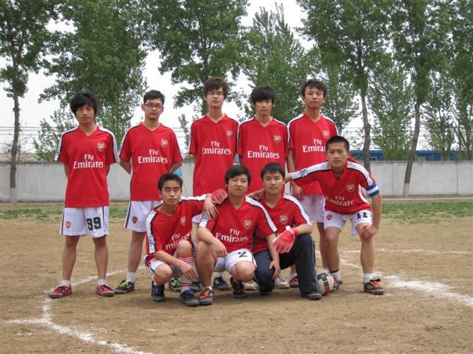 足球从娃娃抓起,足球从少儿抓起