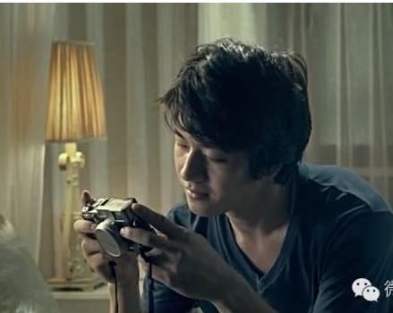 亲吻爱抚别人的新娘遭报应，这爱情来得有点重口惊悚