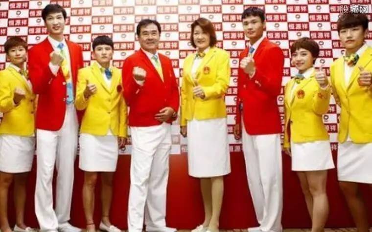 各国奥运队服比拼,中国奥运战袍设计