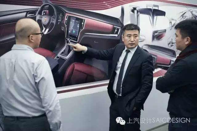 荣威2016rx5互联网自动版,荣威全新rx5模型