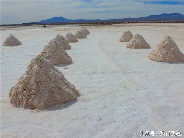 玻利维亚乌尤尼盐湖驾车,玻利维亚乌尤尼盐湖为何能开车