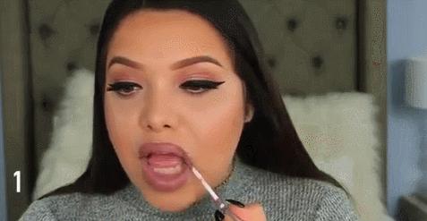 涂100层唇釉试色,涂100层口红的效果