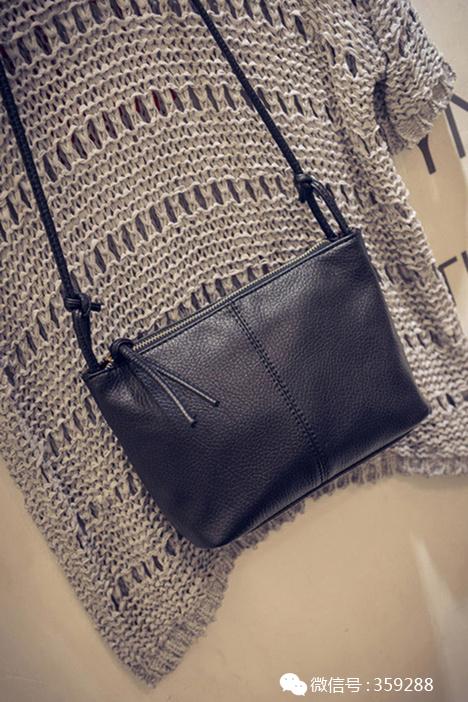 适合夏天背的斜挎小包,铁链斜挎小包夏日